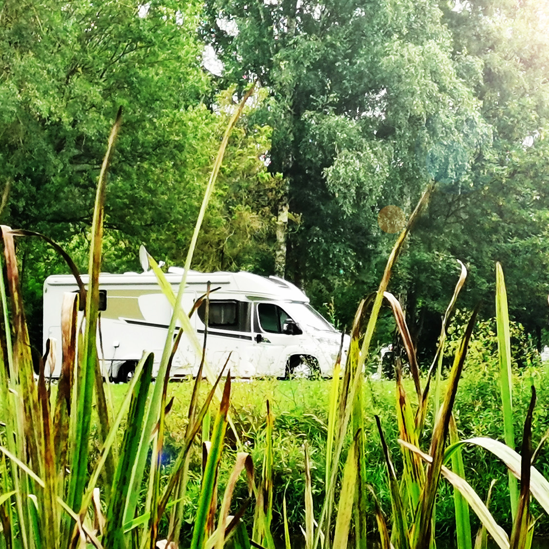 Uferstellplatz für Wohnmobile Uferstellplatz für Wohnmobile